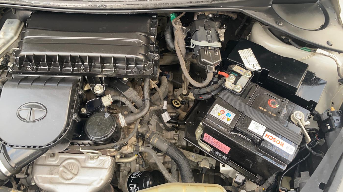 2019 Tata Tiago XZ PLUS PETROL, Petrol, Manual, 68,021 km, Engine View - Left