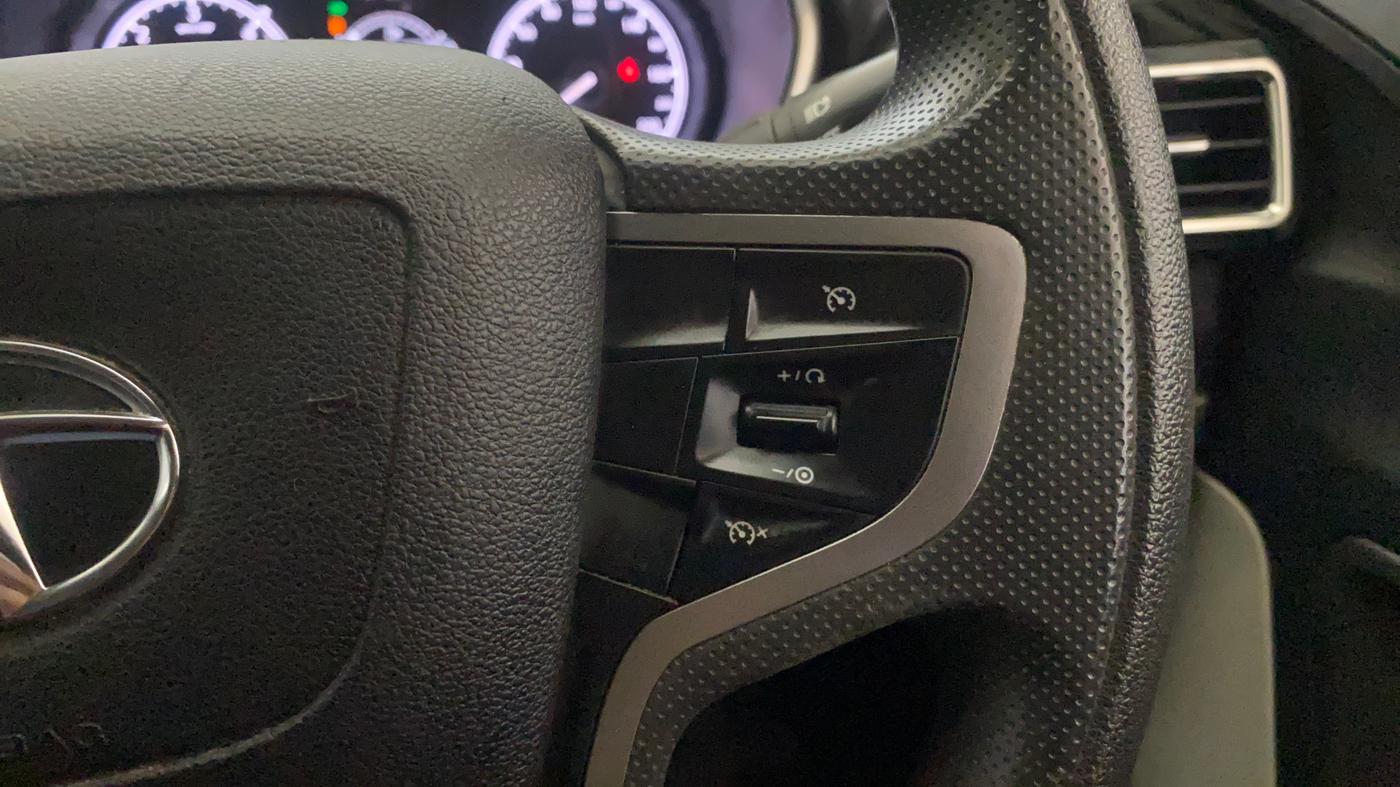 2022 Tata Safari XT, Diesel, Manual, 65,300 km, Adaptive Cruise Control