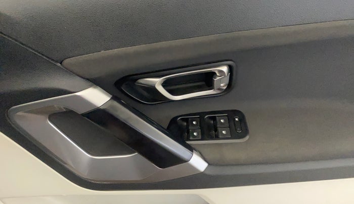 2022 Tata Safari XT, Diesel, Manual, 66,443 km, Driver Side Door Panels Control