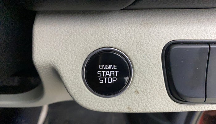 2020 KIA SELTOS HTX 1.5 PETROL, Petrol, Manual, 39,303 km, Keyless Start/ Stop Button