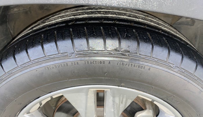 2020 KIA SELTOS HTX 1.5 PETROL, Petrol, Manual, 39,303 km, Right Front Tyre Tread