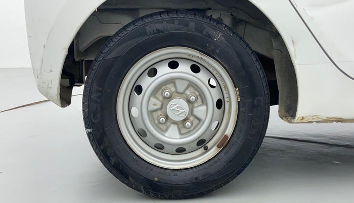 2017 Hyundai Eon ERA +, Petrol, Manual, 25,827 km, Right Rear Wheel