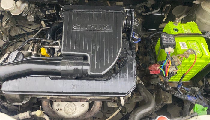 2013 Maruti Swift LXI, Petrol, Manual, 99,768 km, Engine View