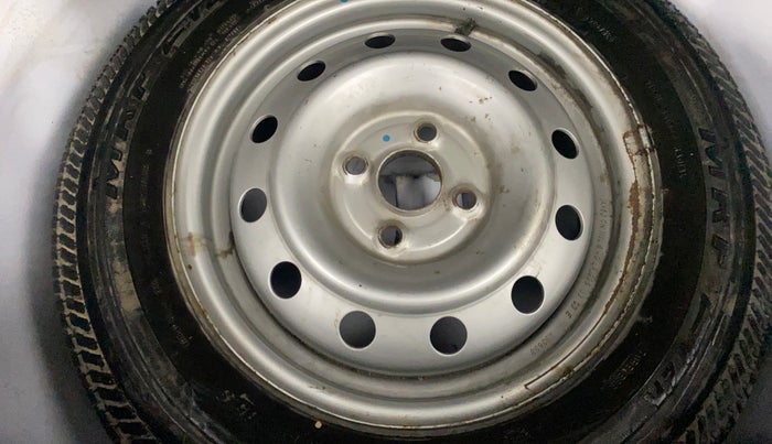 2013 Maruti Swift LXI, Petrol, Manual, 99,768 km, Spare Tyre