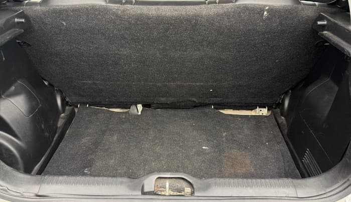 2023 Maruti Swift LXI, Petrol, Manual, 27,705 km, Boot Inside