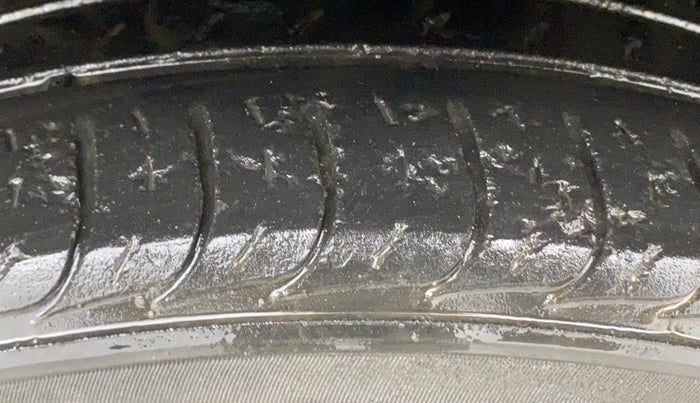 2019 KIA SELTOS HTK PLUS 1.5 DIESEL, Diesel, Manual, 68,212 km, Right Front Tyre Tread