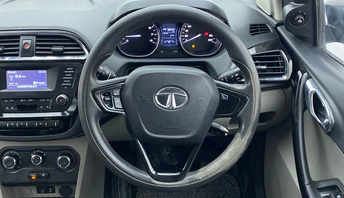 2018 Tata Tiago XZ 1.2 REVOTRON, Petrol, Manual, 98,464 km, Steering Wheel Close Up