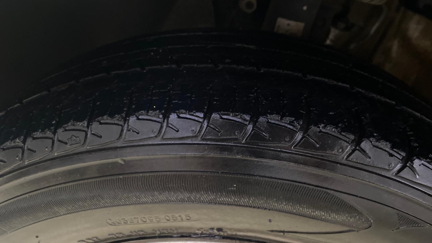 2015 Volkswagen Polo TRENDLINE 1.2L PETROL, Petrol, Manual, 11,918 km, Left Front Tyre Tread