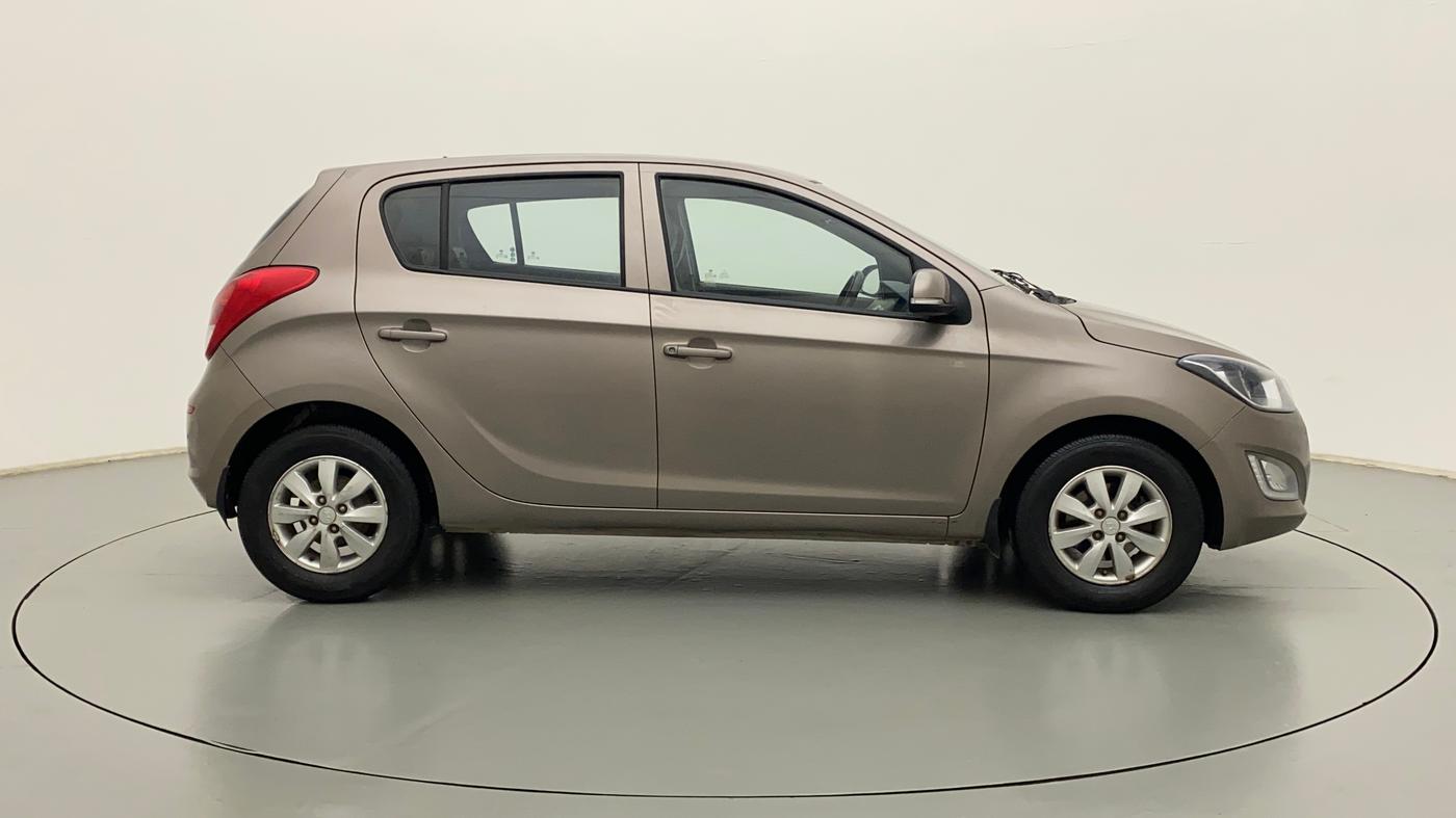 2014 Hyundai i20 SPORTZ 1.2, Petrol, Manual, 76,742 km, Right Side View