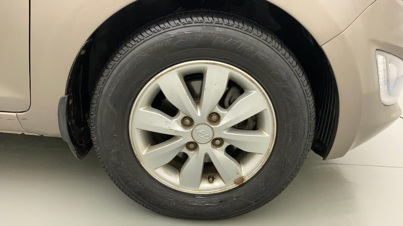 2014 Hyundai i20 SPORTZ 1.2, Petrol, Manual, 76,742 km, Right Front Wheel