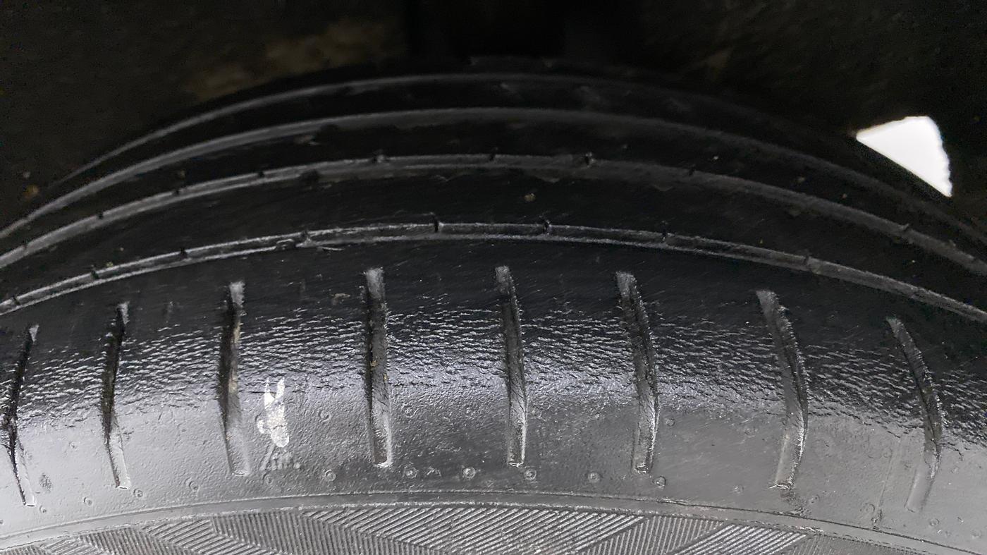 2019 Maruti Baleno ALPHA CVT PETROL 1.2, Petrol, Automatic, 34,861 km, Left Rear Tyre Tread