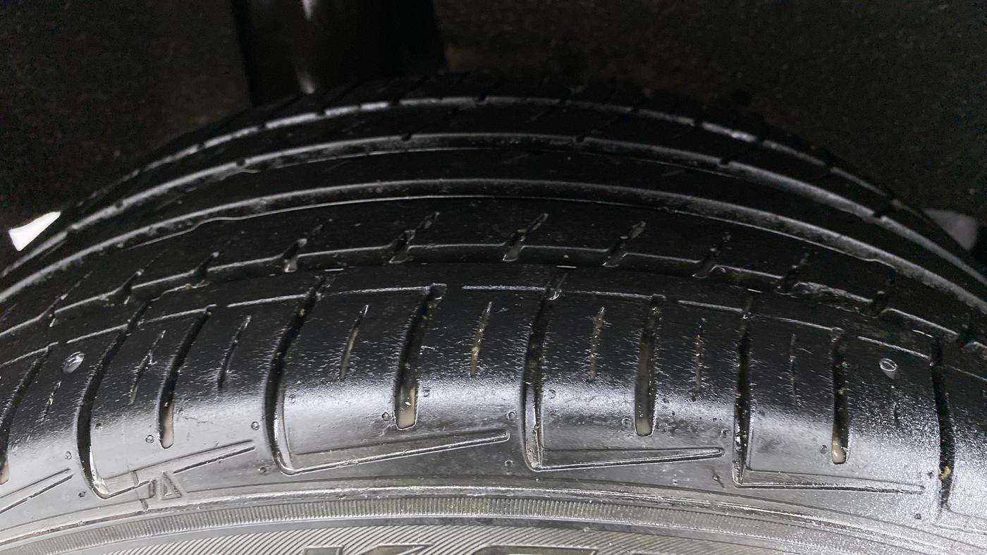 2019 Maruti Baleno ALPHA CVT PETROL 1.2, Petrol, Automatic, 34,861 km, Right Rear Tyre Tread