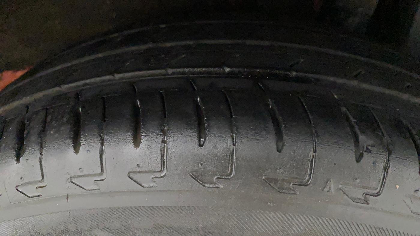 2022 Maruti IGNIS ALPHA 1.2 AMT, Petrol, Automatic, 22,378 km, Left Rear Tyre Tread