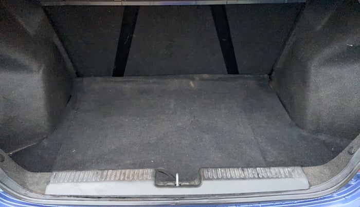 2017 Maruti Dzire VXI AMT, Petrol, Automatic, 53,392 km, Boot Inside
