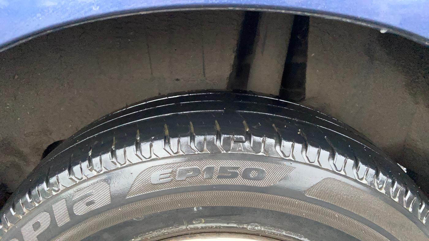 2017 Maruti Dzire VXI AMT, Petrol, Automatic, 53,392 km, Left Rear Tyre Tread