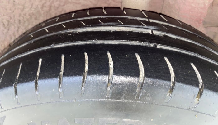 2016 Hyundai Elite i20 MAGNA 1.2, Petrol, Manual, 86,653 km, Left Rear Tyre Tread