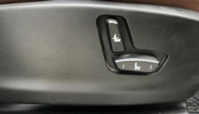 2021 MG HECTOR SMART 2.0 DIESEL, Diesel, Manual, 73,037 km, Driver Side Adjustment Panel