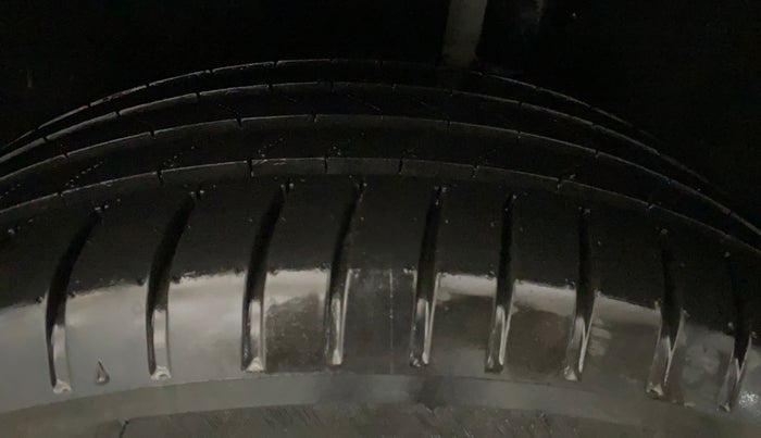 2019 Ford Ecosport TITANIUM + 1.5L PETROL AT, Petrol, Automatic, 69,172 km, Left Rear Tyre Tread