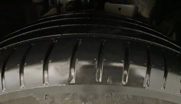 2019 Ford Ecosport TITANIUM + 1.5L PETROL AT, Petrol, Automatic, 69,172 km, Right Front Tyre Tread