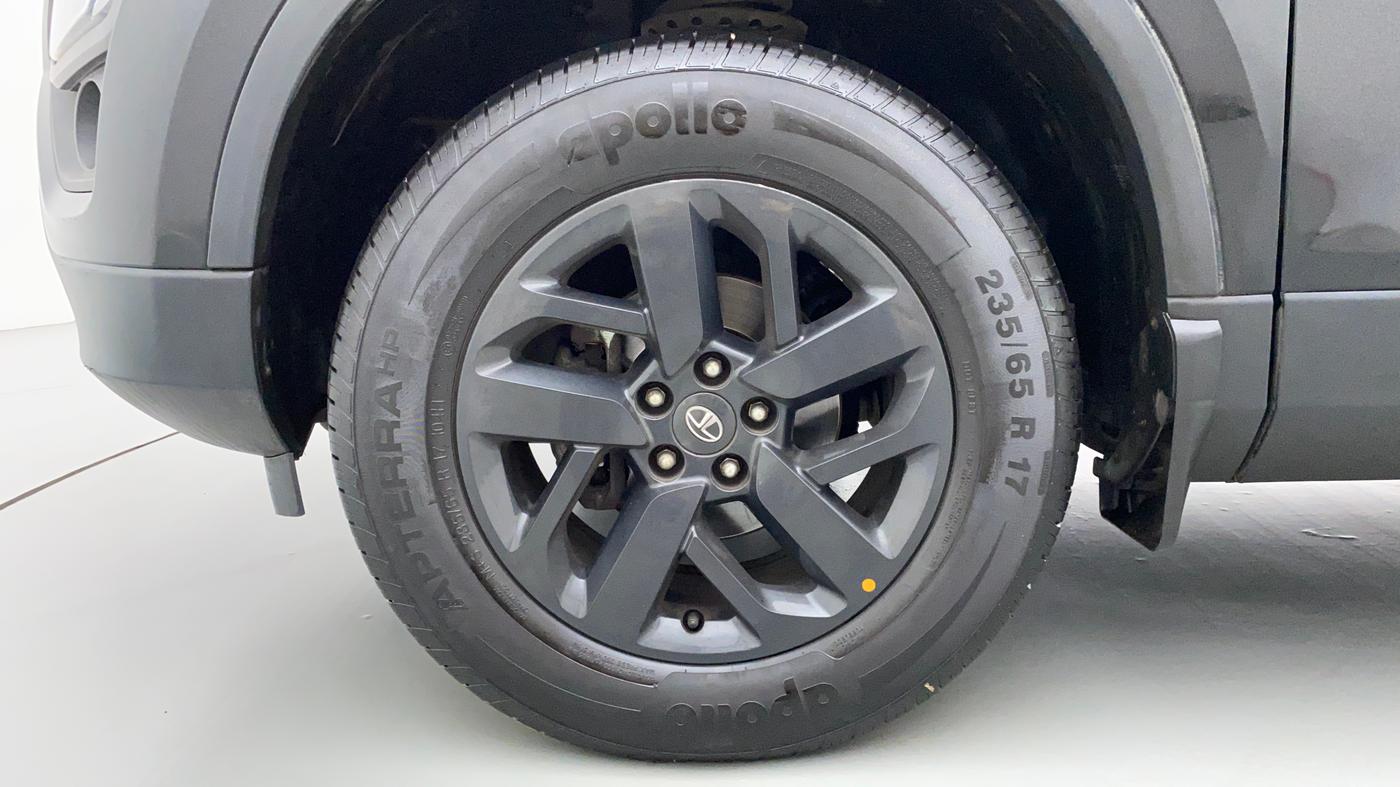 2020 Tata Harrier XZ+ DARK EDITION, Diesel, Manual, 13,451 km, Left Front Wheel