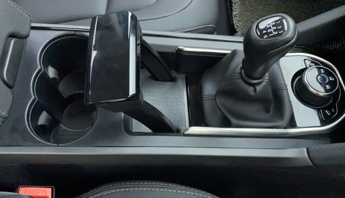 2020 Tata Harrier XZ+ DARK EDITION, Diesel, Manual, 13,451 km, Gear Lever