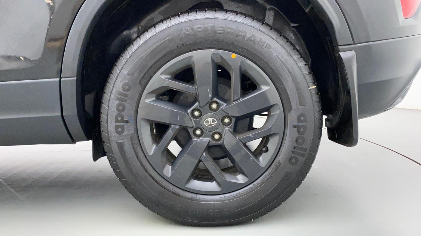 2020 Tata Harrier XZ+ DARK EDITION, Diesel, Manual, 13,451 km, Left Rear Wheel