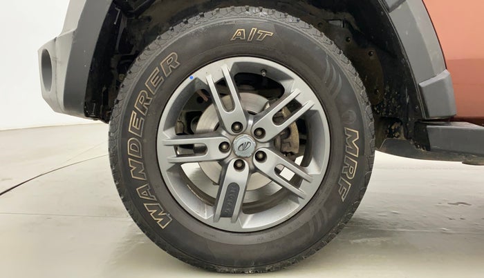 2021 Mahindra Thar LX PETROL HT 4WD AT, Petrol, Automatic, 34,335 km, Left Front Wheel