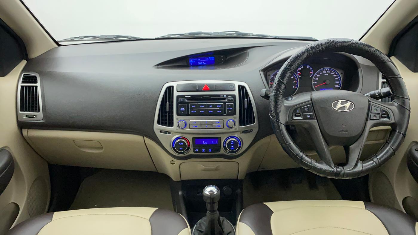 2014 Hyundai i20 SPORTZ 1.2, Petrol, Manual, 97,072 km, Dashboard