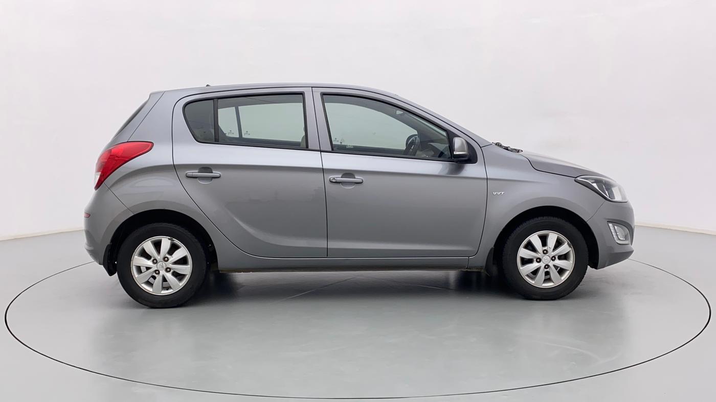 2014 Hyundai i20 SPORTZ 1.2, Petrol, Manual, 97,072 km, Right Side View