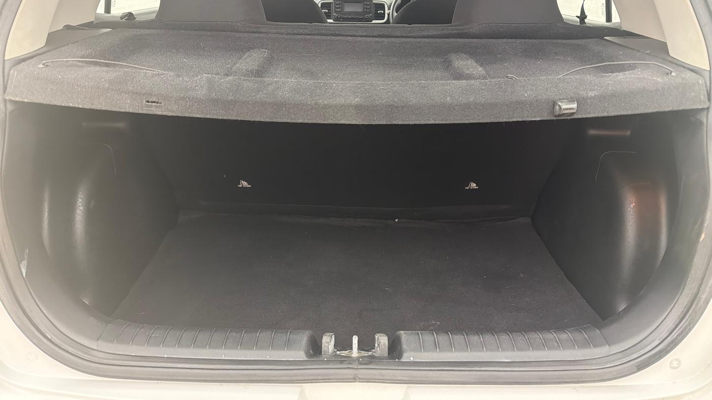 2021 Hyundai VENUE S 1.2, Petrol, Manual, 52,591 km, Boot Inside
