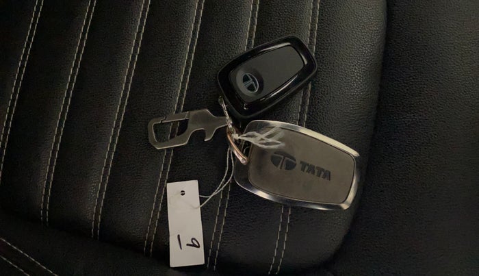 2019 Tata NEXON XZA PLUS PETROL, Petrol, Automatic, 81,729 km, Key Close Up