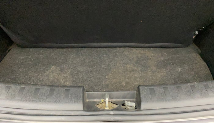 2012 Maruti Swift VDI, Diesel, Manual, 68,556 km, Boot Inside