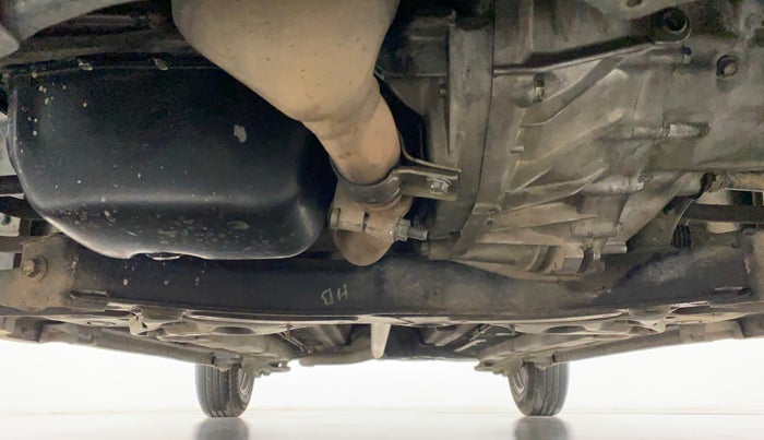 2012 Maruti Swift VDI, Diesel, Manual, 68,556 km, Front Underbody