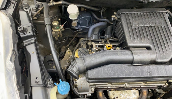 2013 Maruti Swift VXI, Petrol, Manual, 60,807 km, Engine View - Right