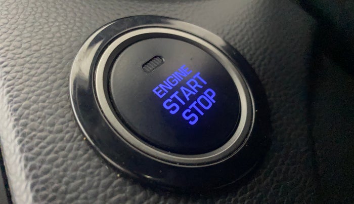 2018 Hyundai i20 Active 1.2 SX, Petrol, Manual, 17,987 km, Keyless Start/ Stop Button