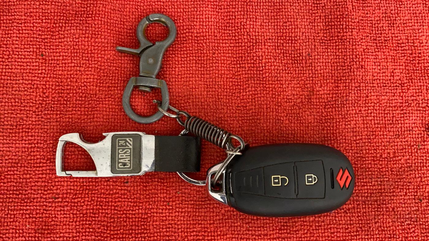 2018 Maruti Ciaz ZETA 1.4  MT PETROL, Petrol, Manual, 70,840 km, Key Close Up