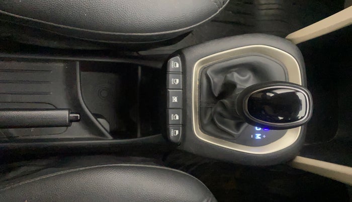 2019 Hyundai NEW SANTRO SPORTZ AMT, Petrol, Automatic, 45,945 km, Gear Lever