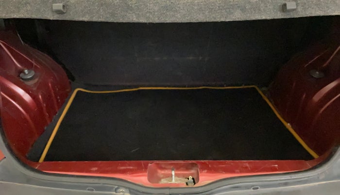 2017 Renault Kwid RXT 0.8, Petrol, Manual, 33,267 km, Boot Inside