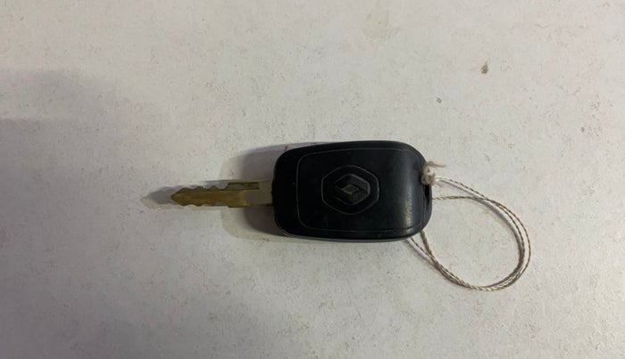 2017 Renault Kwid RXT 0.8, Petrol, Manual, 33,267 km, Key Close Up