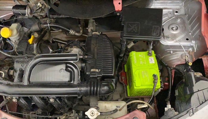 2017 Renault Kwid RXT 0.8, Petrol, Manual, 33,267 km, Engine View - Left