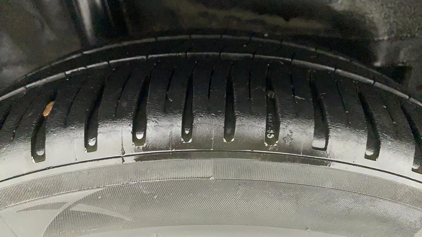 2015 Honda City 1.5L I-VTEC VX CVT, CNG, Automatic, 76,854 km, Right Rear Tyre Tread