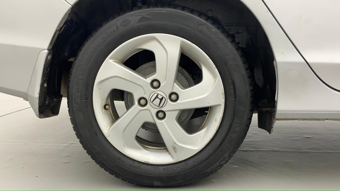 2015 Honda City 1.5L I-VTEC VX CVT, CNG, Automatic, 76,854 km, Right Rear Wheel