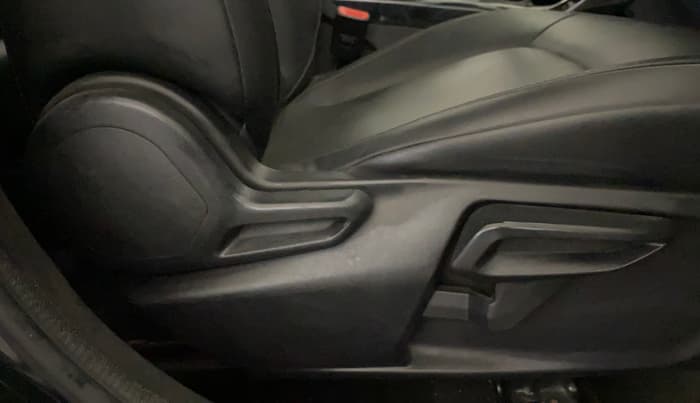 2023 Tata NEXON XZ PLUS PETROL DARK EDITION, Petrol, Manual, 36,979 km, Driver Side Adjustment Panel