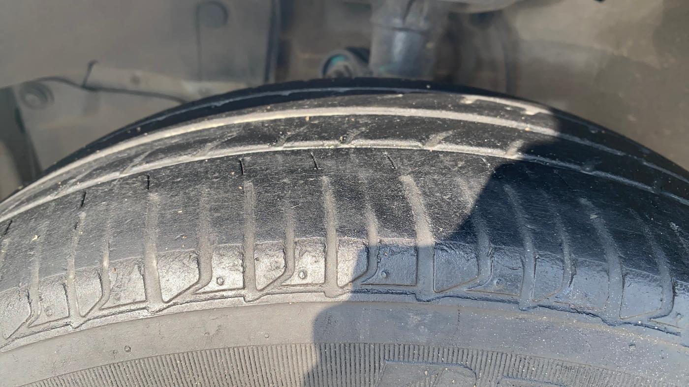 2022 Honda City 1.5L I-VTEC V MT 5TH GEN, Petrol, Manual, 38,063 km, Left Front Tyre Tread