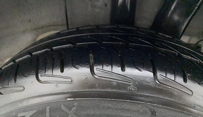 2016 Hyundai Grand i10 ASTA (O) AT 1.2 KAPPA VTVT, Petrol, Automatic, 43,634 km, Left Rear Tyre Tread