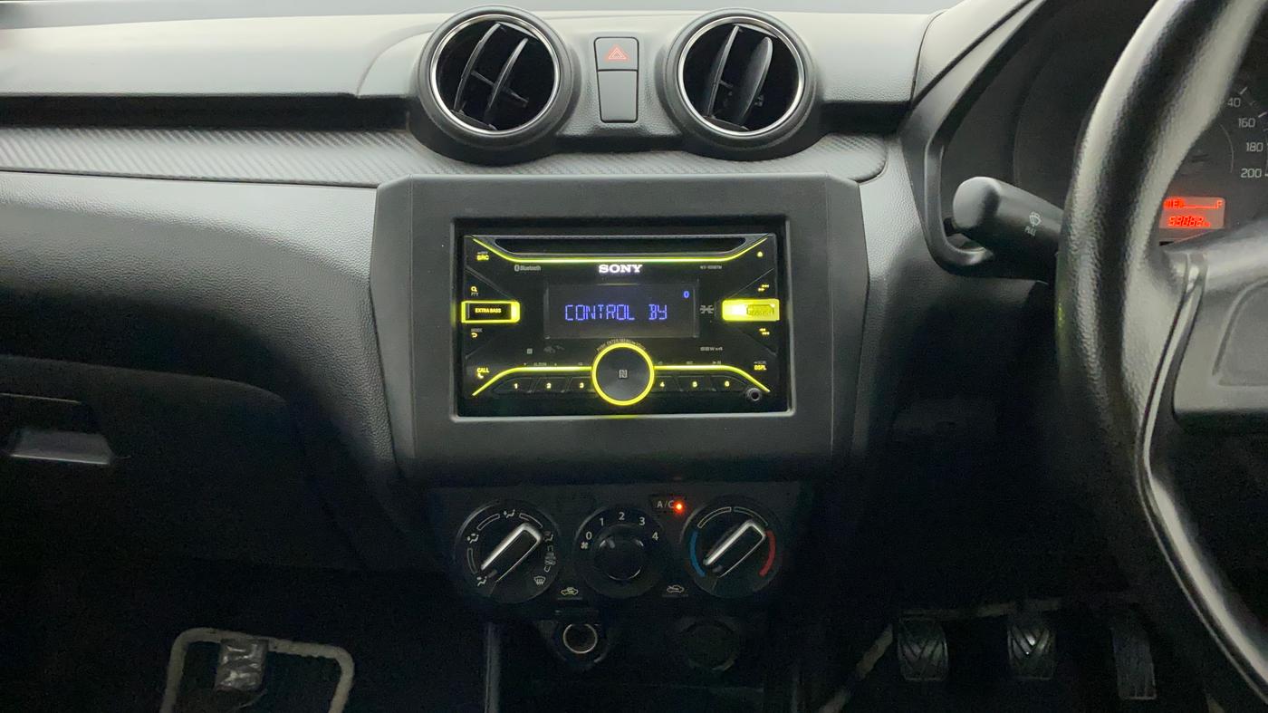 2018 Maruti Swift LXI, Petrol, Manual, 53,580 km, Air Conditioner