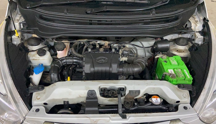 2017 Hyundai Eon ERA +, Petrol, Manual, 11,320 km, Engine View
