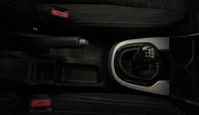 2020 Honda WR-V 1.2L I-VTEC VX MT, Petrol, Manual, 55,626 km, Gear Lever