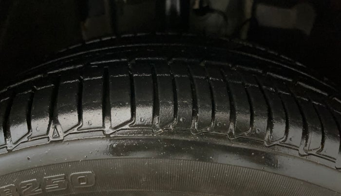 2022 Tata Tiago XZA PLUS PETROL, Petrol, Automatic, 8,749 km, Right Front Tyre Tread