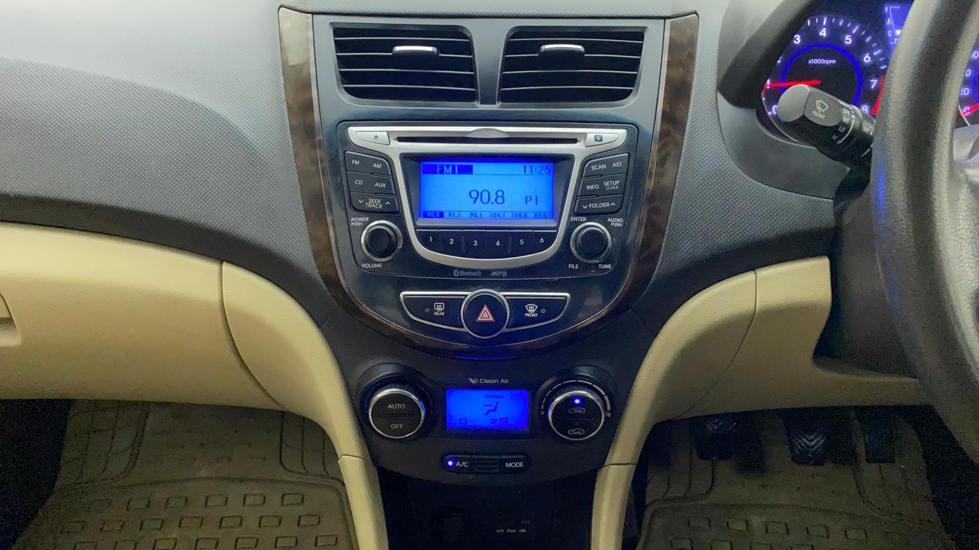2014 Hyundai Verna FLUIDIC 1.4 VTVT CX, Petrol, Manual, 78,290 km, Air Conditioner
